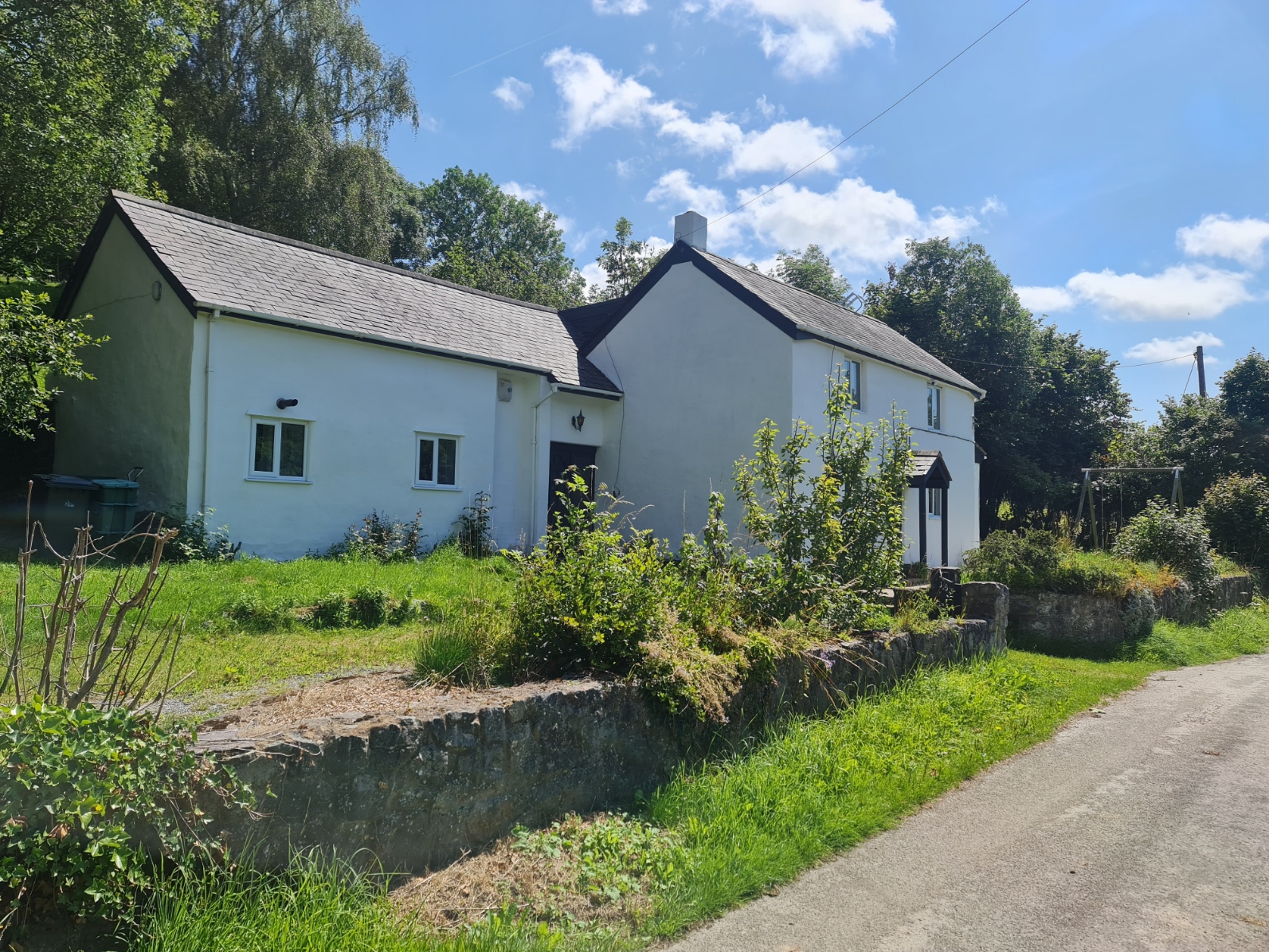 Cottage for sale in North Wales